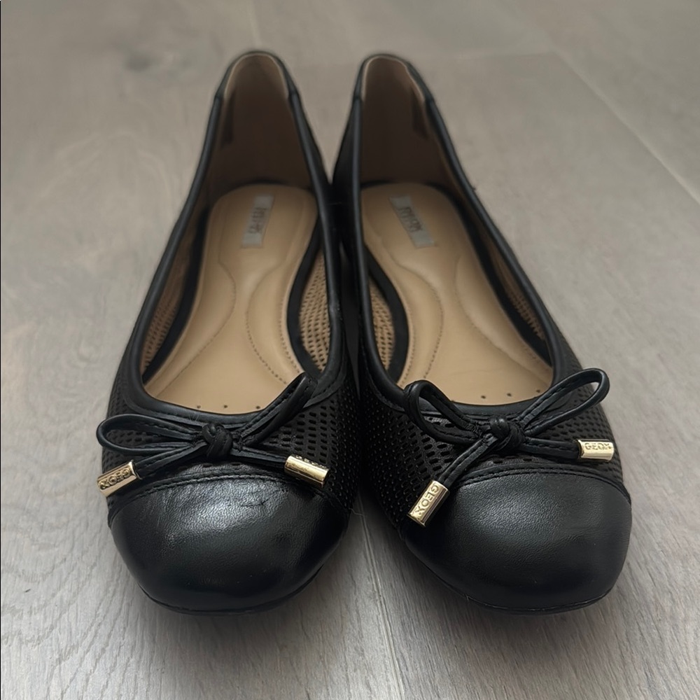 Geox Women's Leather Ballet Flats with Gold Accents